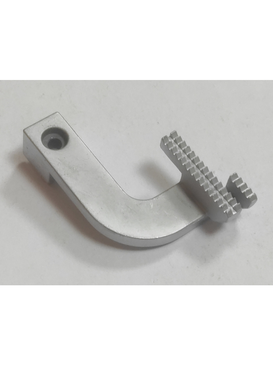 Зубчатая рейка передняя для оверлоков Babylock BLE3