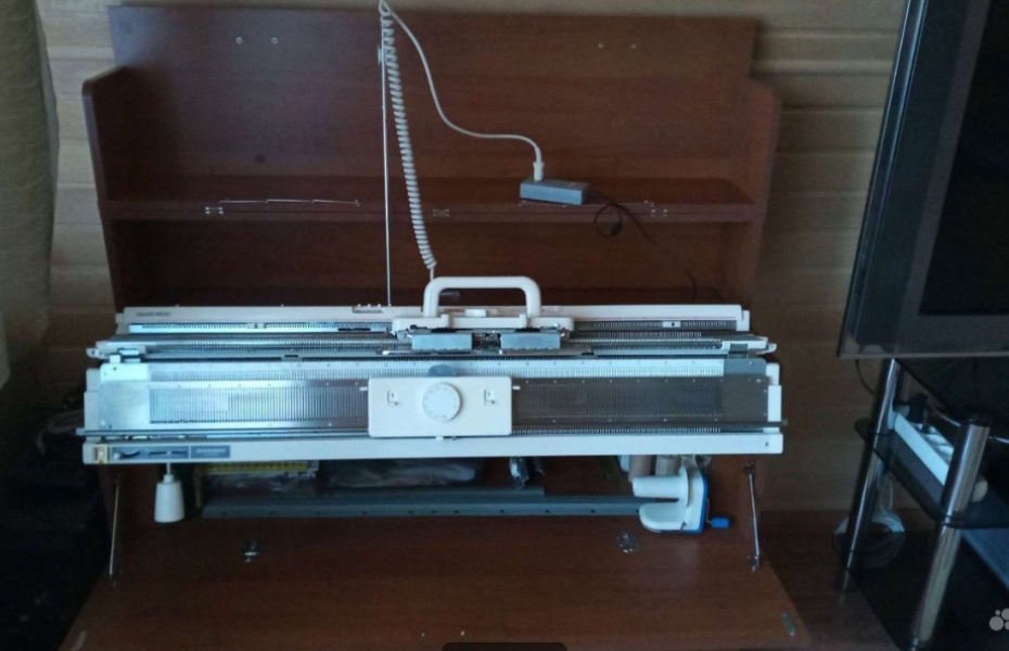 Вязальная машина Silver Reed SK840/SRP60N (5 класс)